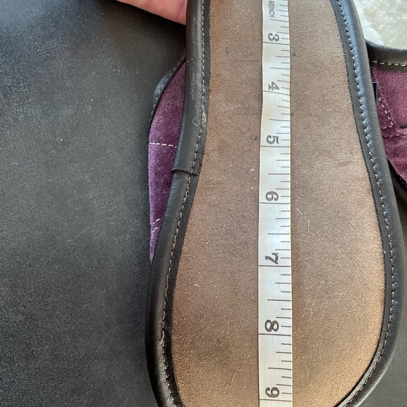 Garneau  Ladies Slippers - Picture 5 of 9